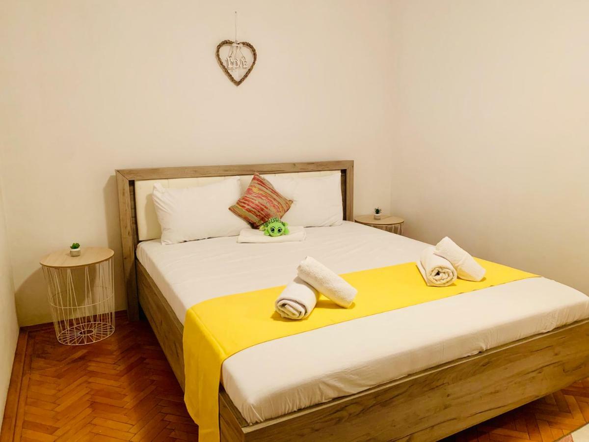 Ultracentral Apartment With All You Need: Wifi, Tv, Ac, Washer, Coffe Τιμισοάρα Εξωτερικό φωτογραφία