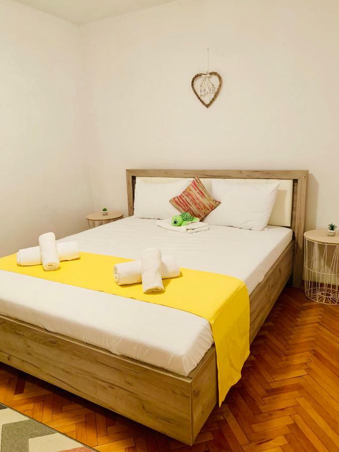 Ultracentral Apartment With All You Need: Wifi, Tv, Ac, Washer, Coffe Τιμισοάρα Εξωτερικό φωτογραφία